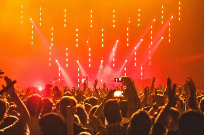 music18-1024x580-672x446-1